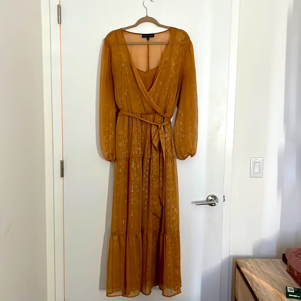 Eloquii gold rust color dress w/ attached slip dress. Sz 18. 100% polyester.